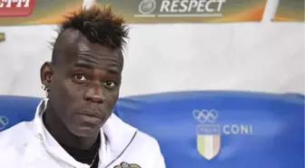 Balotelli'den Kafa Karıştıran Paylaşım