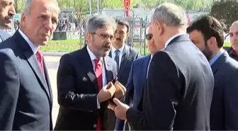 Taksim Meydanı'nda 23 Nisan Gerginliği! CHP Milletvekili ile Milli Eğitim Müdürü Arasında Tartışma Çıktı