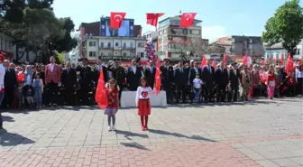 Ünye'de 23 Nisan Çocuk Şenliği