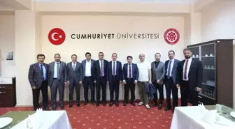 Cü Rektörü Yıldız, Sendika Temsilcileriyle Bir Araya Geldi