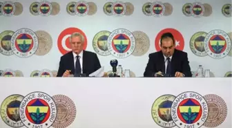 Şenol Güneş Tiyatro Oynamıştır'