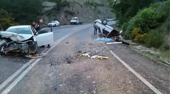 Antalya'da Trafik Kazası: 2 Ölü, 1 Yaralı