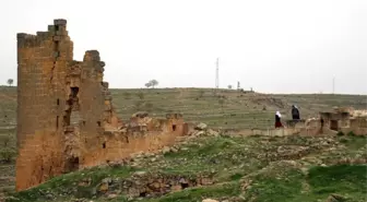 Diyarbakır'daki Gizemli Tapınakta Yeni Koridorlar Bulundu, Dünyanın Her Yerinden Görmeye Geliyorlar