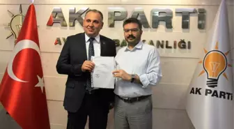 Prof. Dr. Mustafa Oğurlu, AK Parti'ye Gönül Verenlerden 1 Kişiyi Daha İkna Etmelerini İsteyerek...