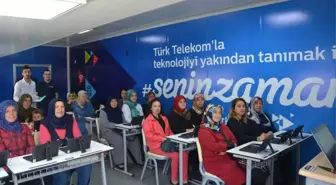 Türk Telekom'dan Korkutelili Kadınlara Teknoloji Eğitimi