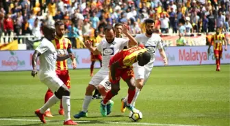 Spor Toto Süper Lig: E. Yeni Malatyaspor: 0 - T.m. Akhisarspor: 0 (İlk Yarı)