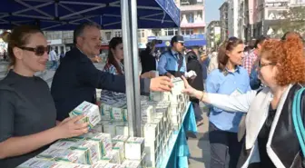 İzmit Belediyesi, Kandil Simidi Dağıttı