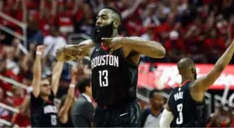 Rockets Bir Adım Önde