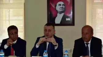 Vali Büyükakın Söğüt'te Muhtarlarla Bir Araya Geldi