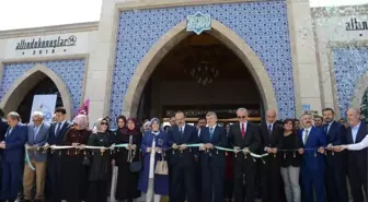 Geleneksel 14. Altın Dokunuşlar Sergisi 'Selçuklu Saklı Değerler' Temasıyla Açıldı