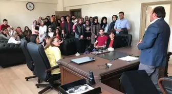 Üniversitesi Öğrencileri Başkan Ersen'i Ziyaret Etti