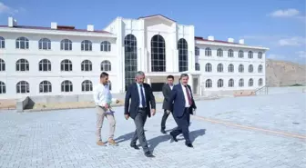 Başkan Eser İnşaatı Tamamlanan İmam Hatip Lisesi Binasını İnceledi