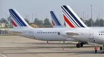 Air France'da Grevler İstifa Getirdi