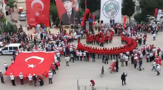 Mut'ta 'Türkçülük Günü' Yürüyüşle Kutlandı