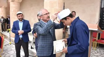 Hafızlara Sertifikaları Törenle Verildi