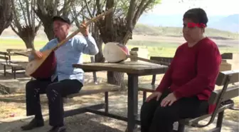 Sivas-Aynı Kaderi Paylaştıkları Aşık Veysel'in İzinden Gidiyorlar-Hd