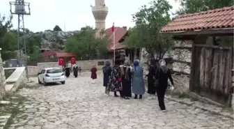 Tarihi Sarıhacılar, 100 Bin Turist Bekliyor