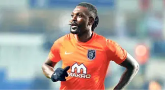 Adebayor Yoksa Büyük Sorun Var!