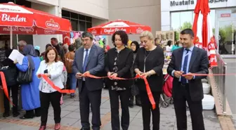 Erü Çocuk Hastanesi'nde Maddi Durumu İyi Olmayan Çocuklar Yararına Kermes Düzenlendi