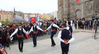 Erzurum'da Restorasyonu Tamamlanan Çifte Minareli Medrese Yeniden Hizmete Açıldı