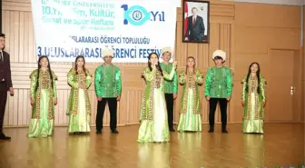 Farklı Kültürler 3. Uluslararası Öğrenci Festivali'nde Buluştu