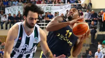 Sakarya Büyükşehir Belediyespor-Fenerbahçe Doğuş: 79-83