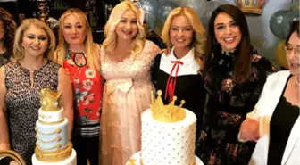 Sırra Kadem Basan Zuhal Topal, Zahide Yetiş'in Baby Shower'ında Ortaya Çıktı