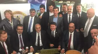 Bakan Fakıbaba'dan Gaziantep Standına Ziyaret