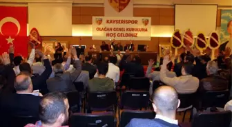 Kayserispor'da Erol Bedir Yeniden Başkanlığa Seçildi