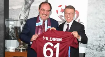 Trabzonspor Başkanı Ahmet Ağaoğlu, Yıldırım Demirören'i Ziyaret Etti