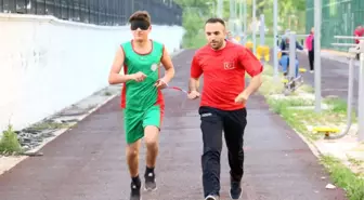 İki Ay Önce Başladığı Atletizmde 3 Altın Madalya Aldı