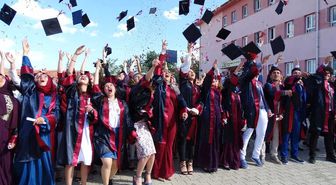 15 Temmuz Demokrasi Şehitleri Anadolu Lisesi'nden 59 Öğrenci Mezun Oldu