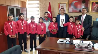 Altınyaylalı Sporcular Madalyalarla Döndü