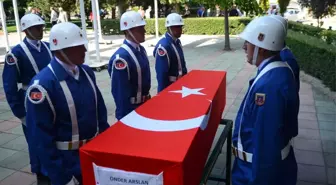 Hayatını Kaybeden Uzman Çavuş Son Yolculuğuna Uğurlandı