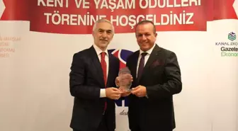 Başkan Fazlı Kılıç'a İnovasyon Alanında Ödül Verildi