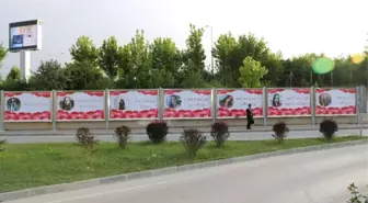 Kastamonu'da Reklam Panoları Görenleri Şaşırttı