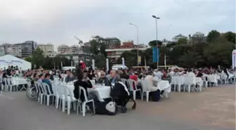 Caddebostan Sahili'nde Ramazan Ayı Boyunca İftar Var