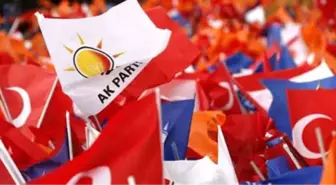 AK Parti'nin Aday Listesinde Dikkat Çeken Hata: 3 İsim İlkokul Mezunu Olarak Gösterildi
