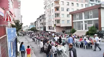 Ramazan Coşkusu Maltepe'nin Sokaklarında Yaşanıyor