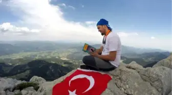 Yaşar Kemal Anısına Çıktıkları Zirvede 'İnce Memed' Okudular