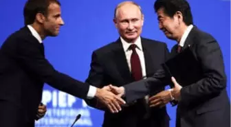 Liderler St. Petersburg Ekonomi Forumu'nda Buluştu