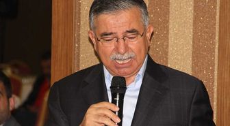 Milli Eğitim Bakanı Yılmaz Kürsüde Duygusal Anlar Yaşadı