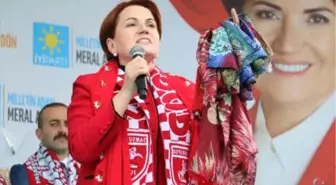 Akşener: Kardeşim Bu Üst Akıl Nedir, Ne Menem Bir Şeydir