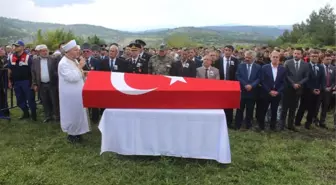 Kaza Kurşunuyla Hayatını Kaybeden Asker Tavşanlı'da Toprağa Verildi