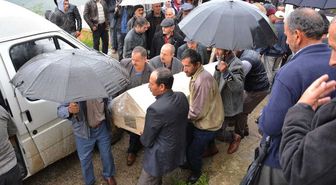 Irmakta Boğulan Kişi Toprağa Verildi