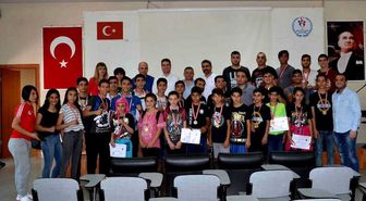 Adanalı Muaythai Sporcuları, Okullararası Türkiye Şampiyonası'ndan 55 Madalya ile Döndüler