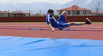 Erzincan'da Turkcell Küçükler Atletizm Festivali Yapıldı