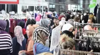Bayram Öncesi İndirimli Kıyafet Çılgınlığı...