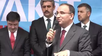 Bozdağ: 'Halk Adamı Seçim Vakti Bisiklete Binerek Olunmaz'