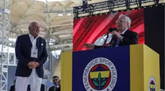 Ali Şen ile Aziz Yıldırım Arasındaki Esprili Diyalog Kongreye Damga Vurdu